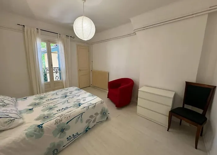 Apartamento T3 En Centre Avec Parking