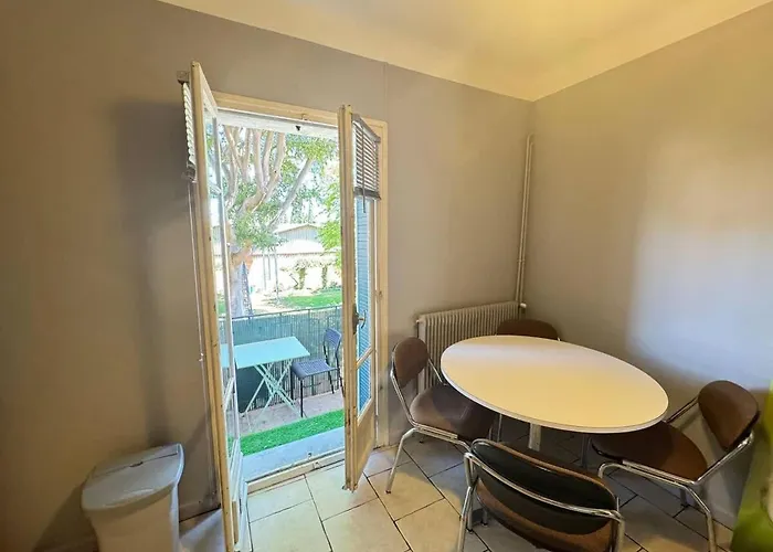 Apartamento T3 En Centre Avec Parking Béziers